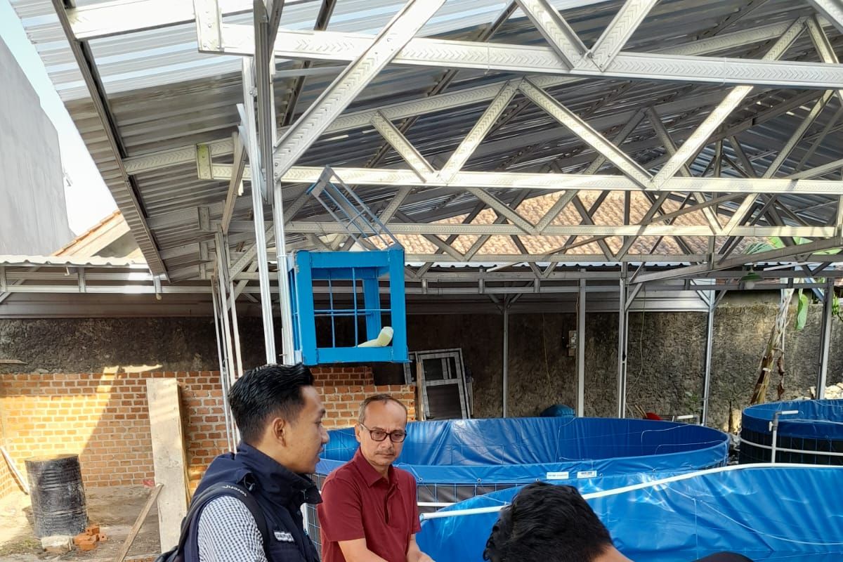 KKP beri pendampingan program bioflok lele di ponpes di Bandarlampung