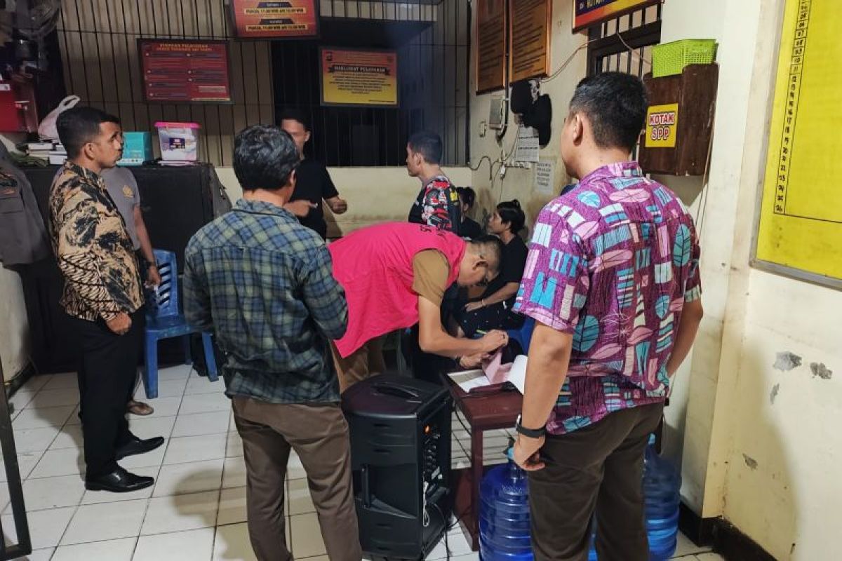 Kejari tahan seorang pejabat di Padang Pariaman terkait dugaan korupsi