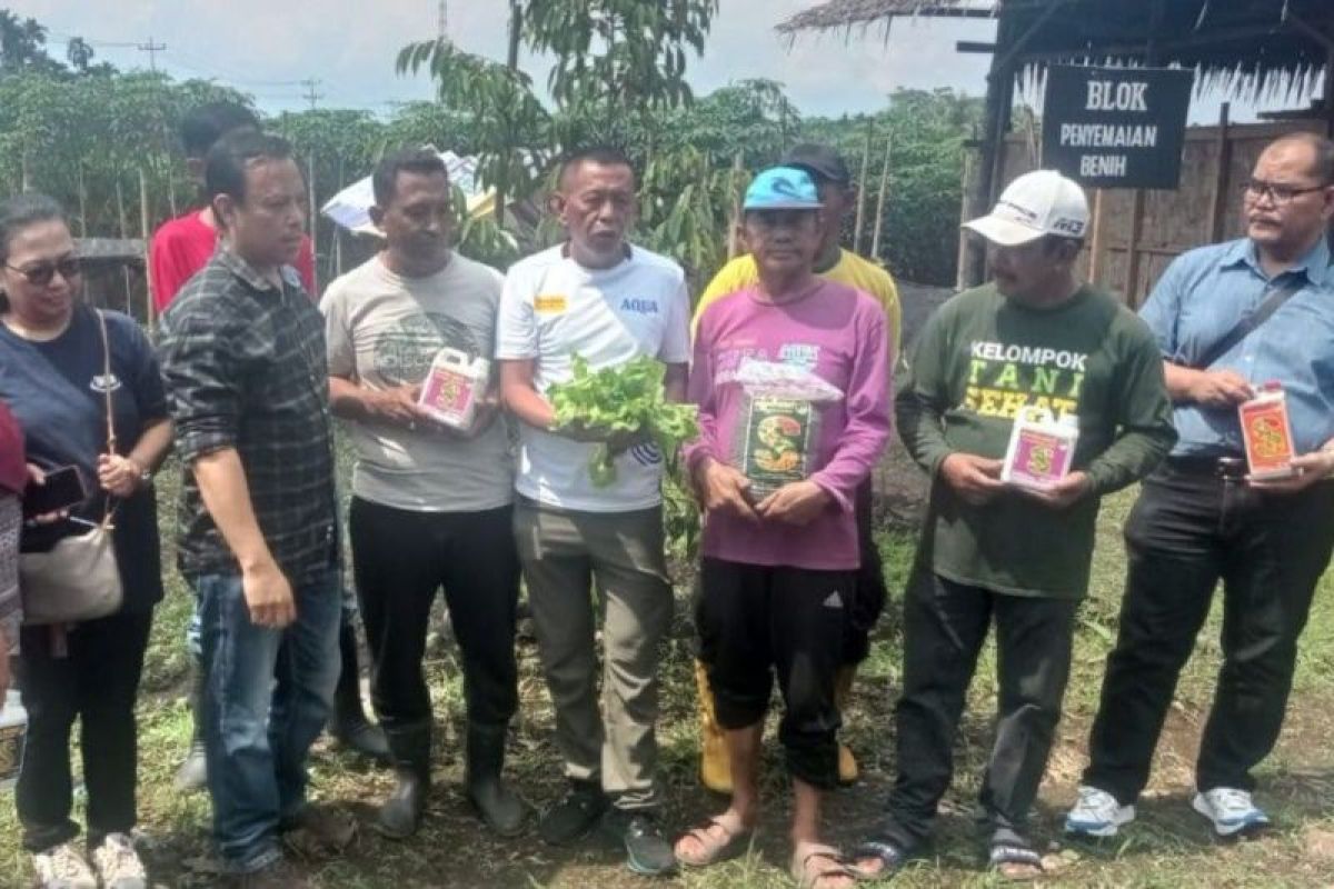 Program pertanian ramah lingkungan AQUA kikis keraguan petani Sei Bingai Langkat Sumut untuk bertani