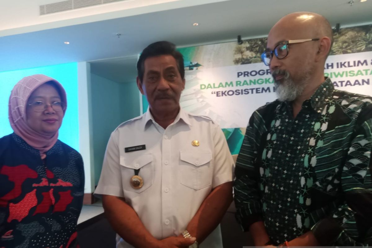 Bupati Belitung ajak masyarakat dukung pembangunan pariwisata