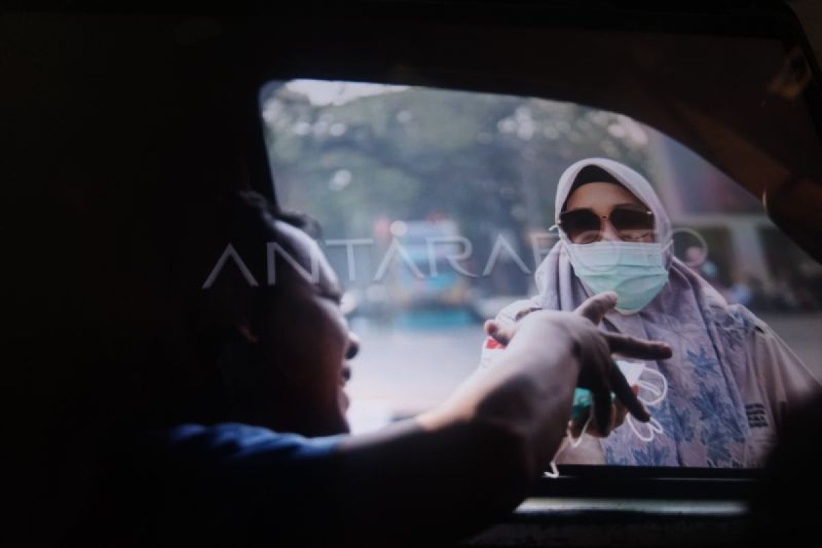 BPBD Sumsel bagikan ribuan masker untuk  masyarakat Palembang