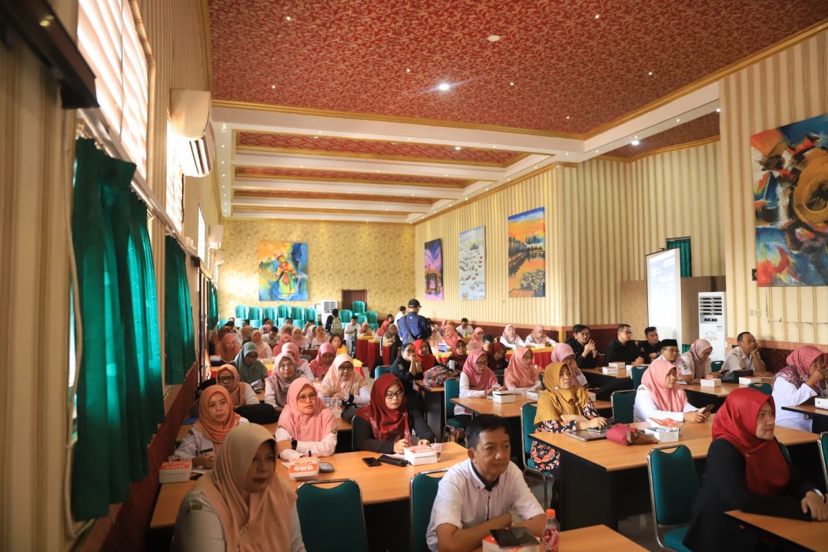 100 guru penggerak Kota Tangerang dilatih penerapan Kurikulum Merdeka