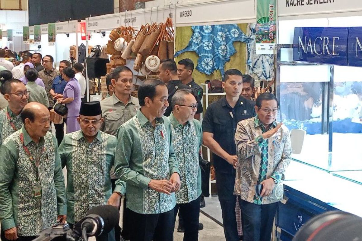 Jokowi: Kreasi kerajinan Inacraft peluang pasar impor Indonesia