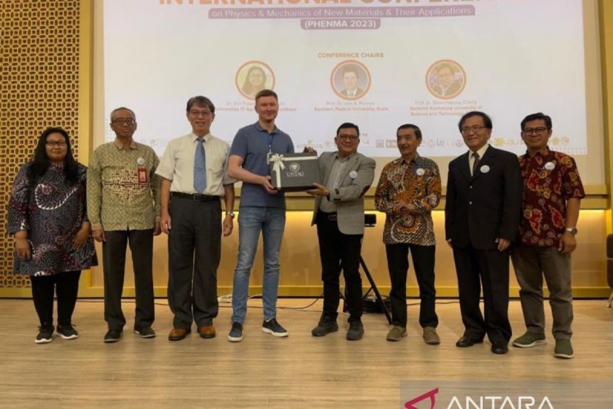 Untag Surabaya tawarkan pemanfaatan bahan baku alam di konferensi internasional