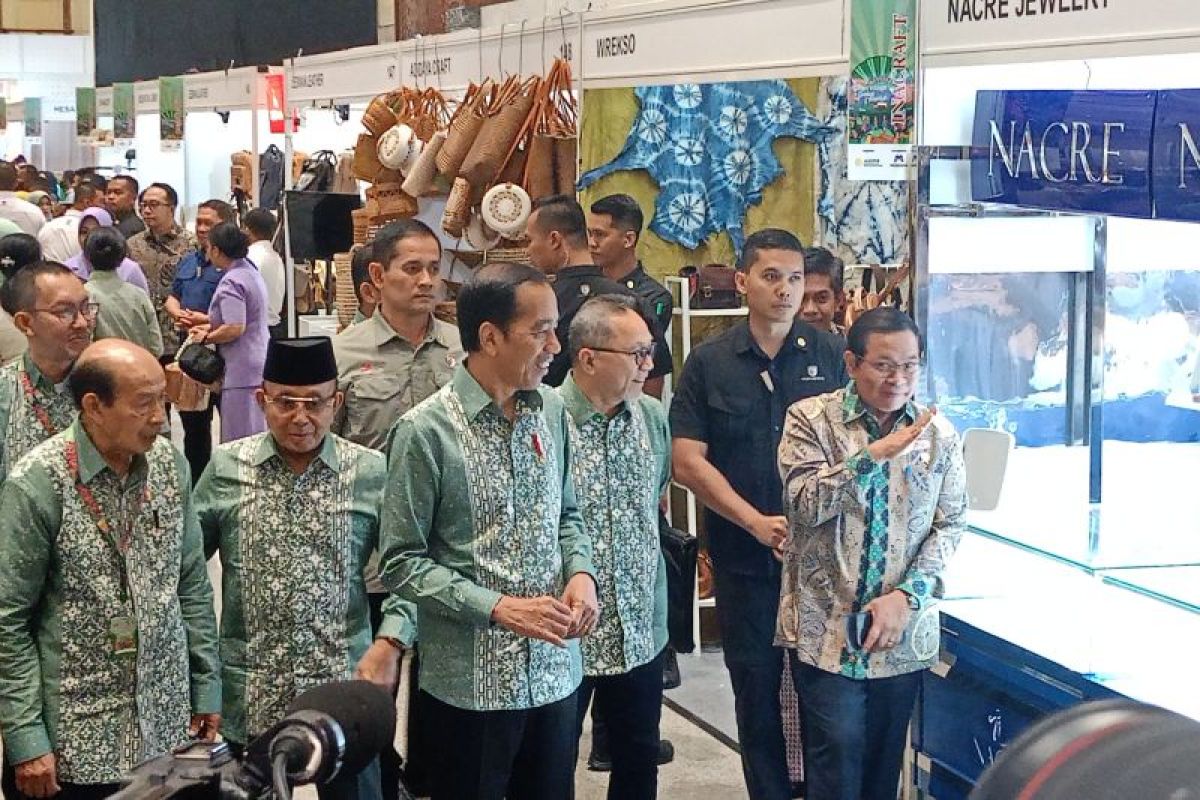 Presiden Jokowi buka pameran produk kerajinan Inacraft 2023
