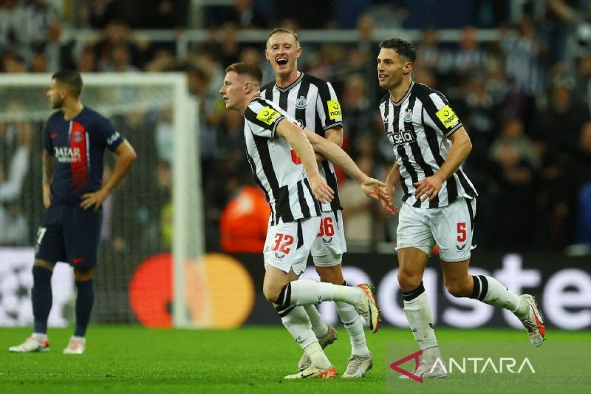 Newcastle United permalukan PSG di St. James Park