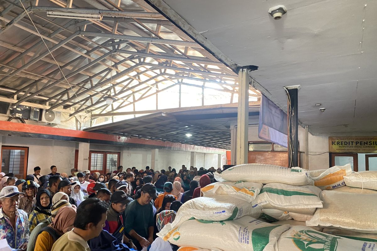 Bulog Jabar salurkan 124.479 ton beras program CPP