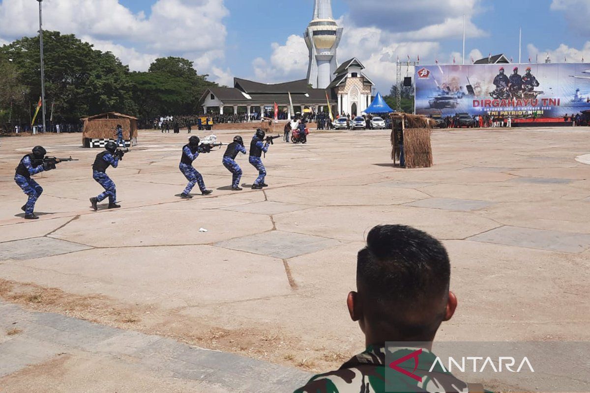 Pembebasan sandera tawanan teroris tandai HUT ke-78 TNI di Kendari