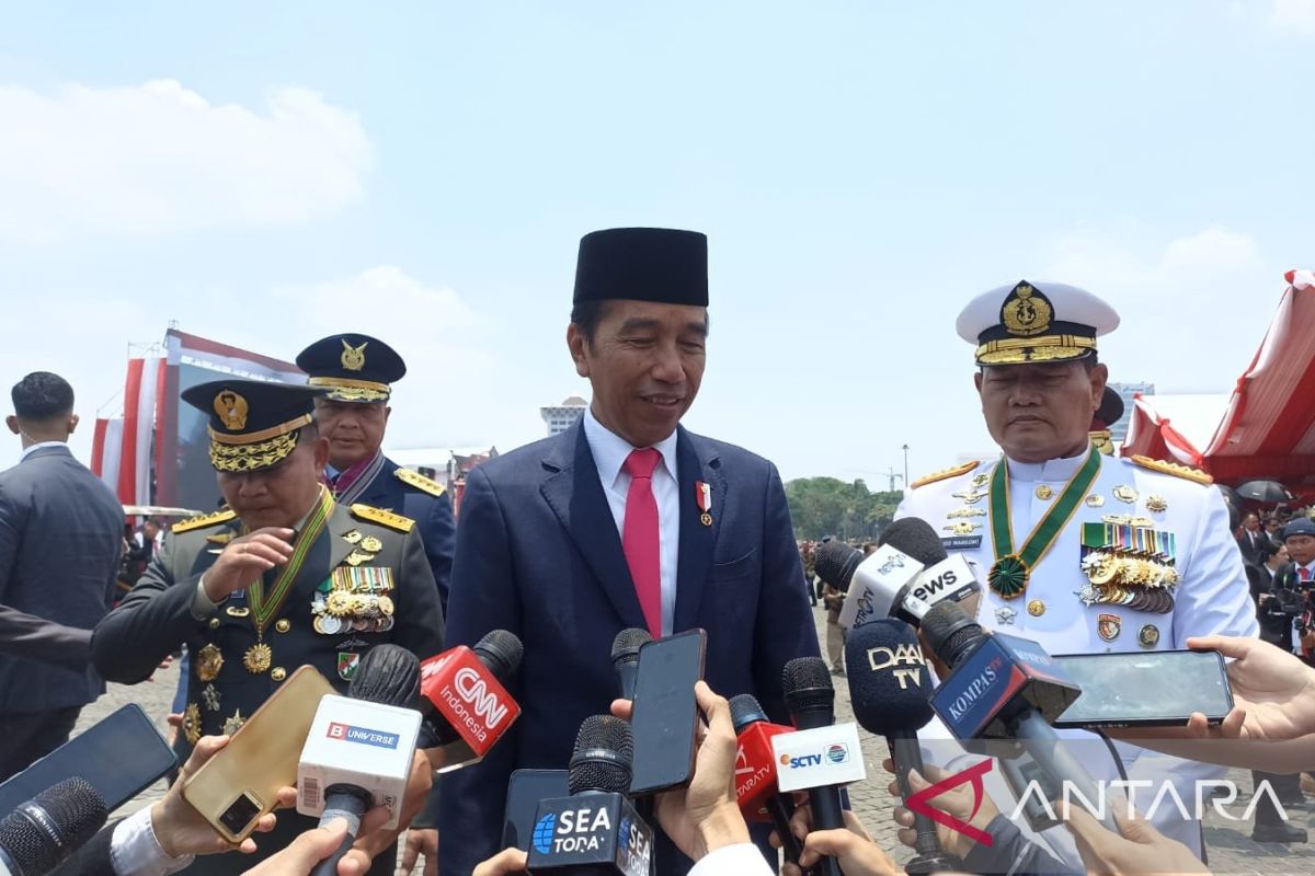 Presiden Jokowi: TNI harus peka dampak krisis pangan