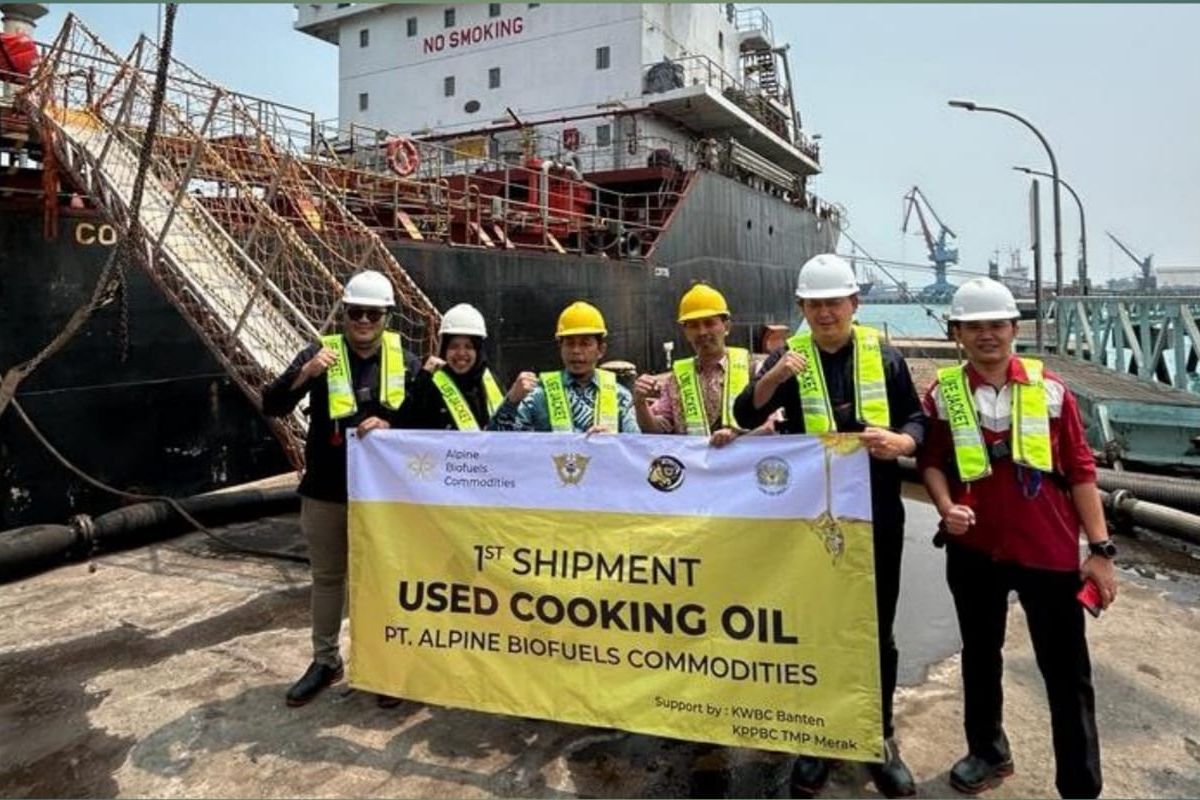 Manfaatkan Fasilitas Bea Cukai, Perusahaan Ini Ekspor Used Cooking Oil