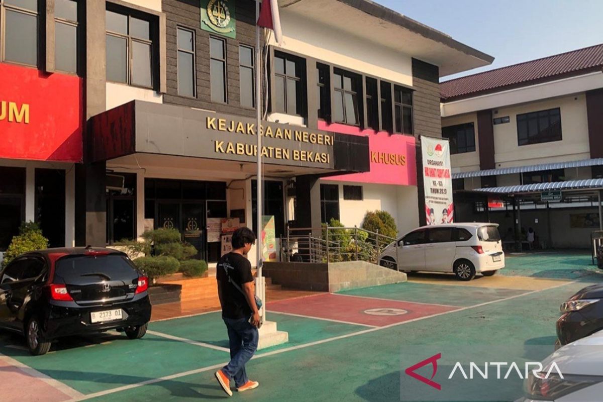 Kejari Bekasi panggil dua orang ahli beri pandangan pengusutan suap pimpinan DPRD