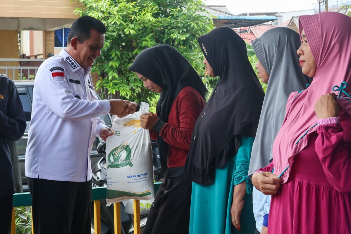 Penyaluran bantuan pangan beras tahap I di Kepri rampung