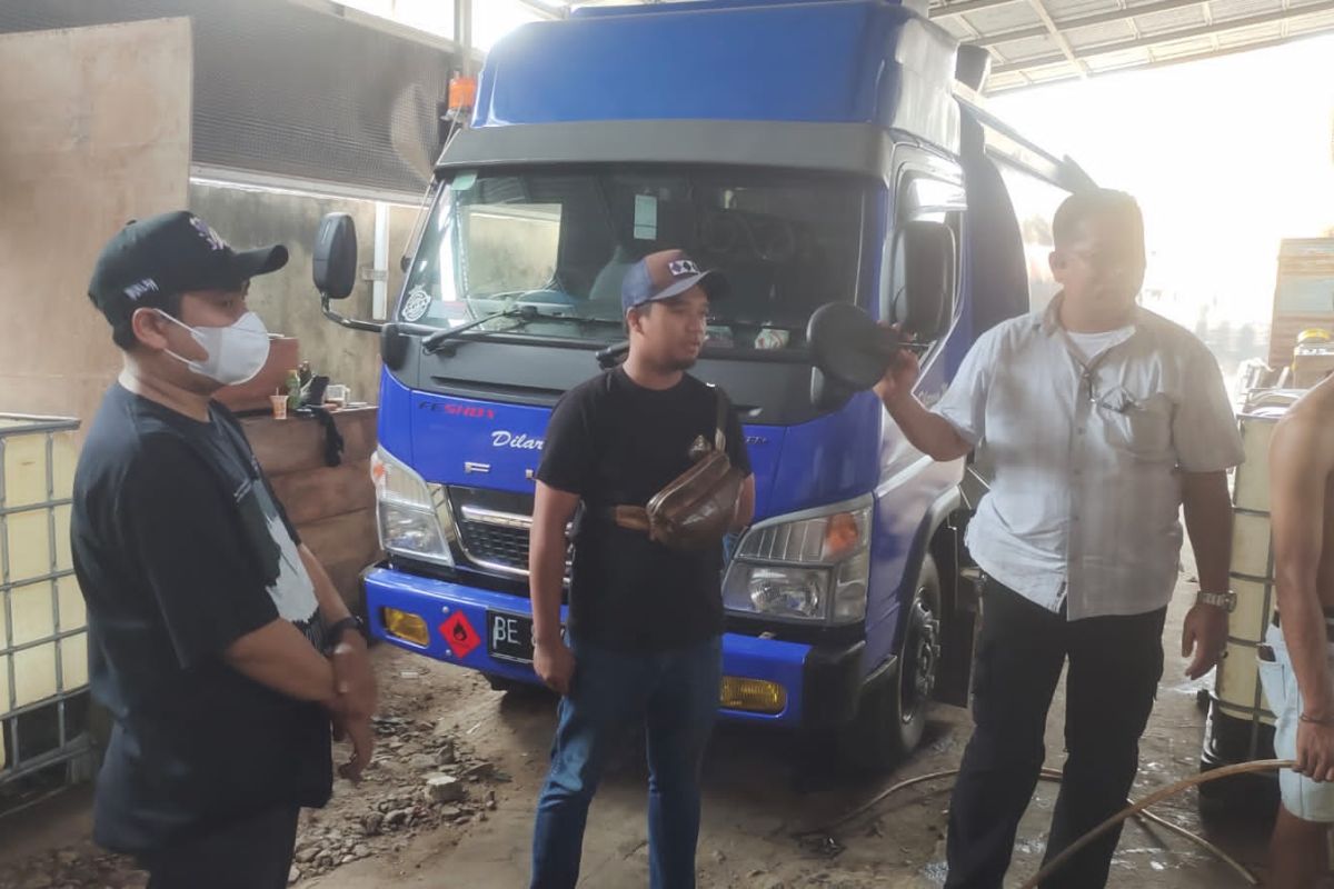 Polda Lampung bersama BPH Migas ungkap dugaan penyalahgunaan BBM bersubsidi