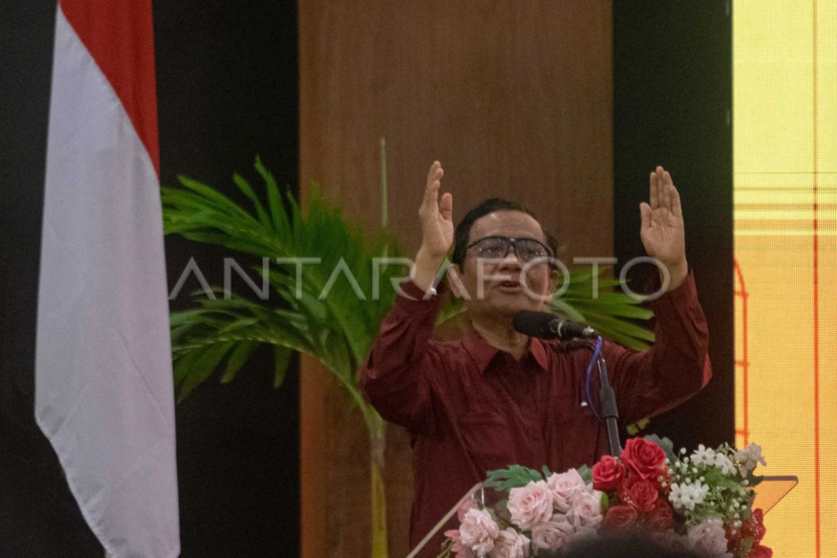 Mahfud MD memastikan tidak ada kriminalisasi politik di Indonesia