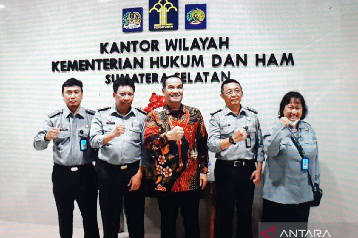 Kakanwil Kemenkumham Sumsel menerima kunjungan tim BSK Hukum dan HAM