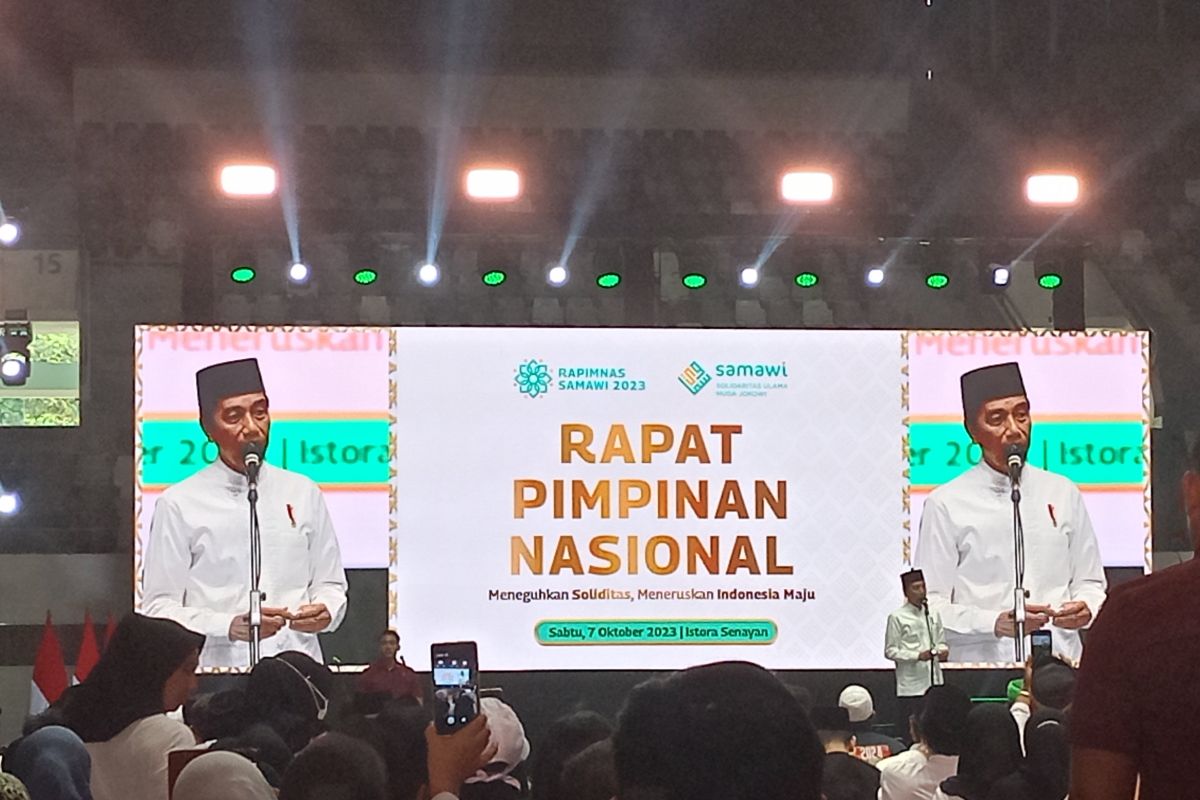 Presiden Jokowi meyakini semua persoalan selesai dengan persatuan dan kerukunan