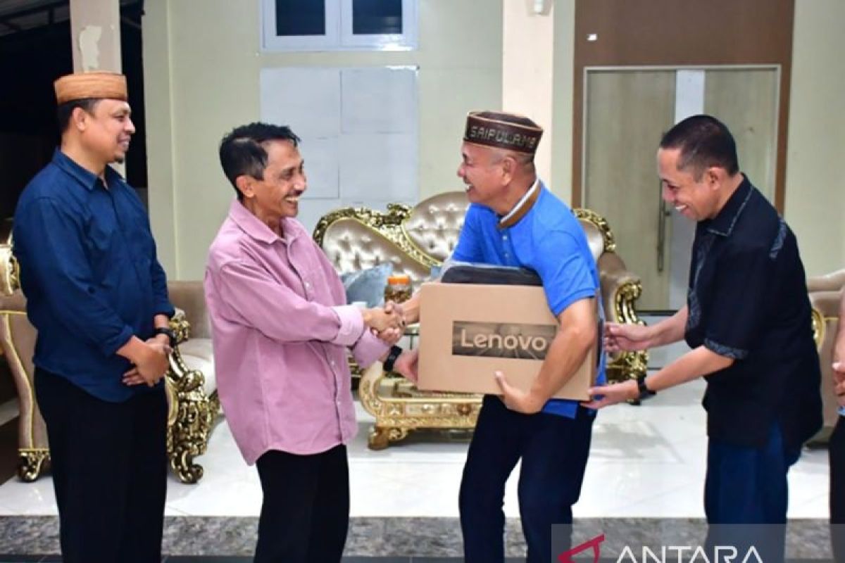 Bupati Gorontalo harap masalah di Pohuwato selesai dengan baik