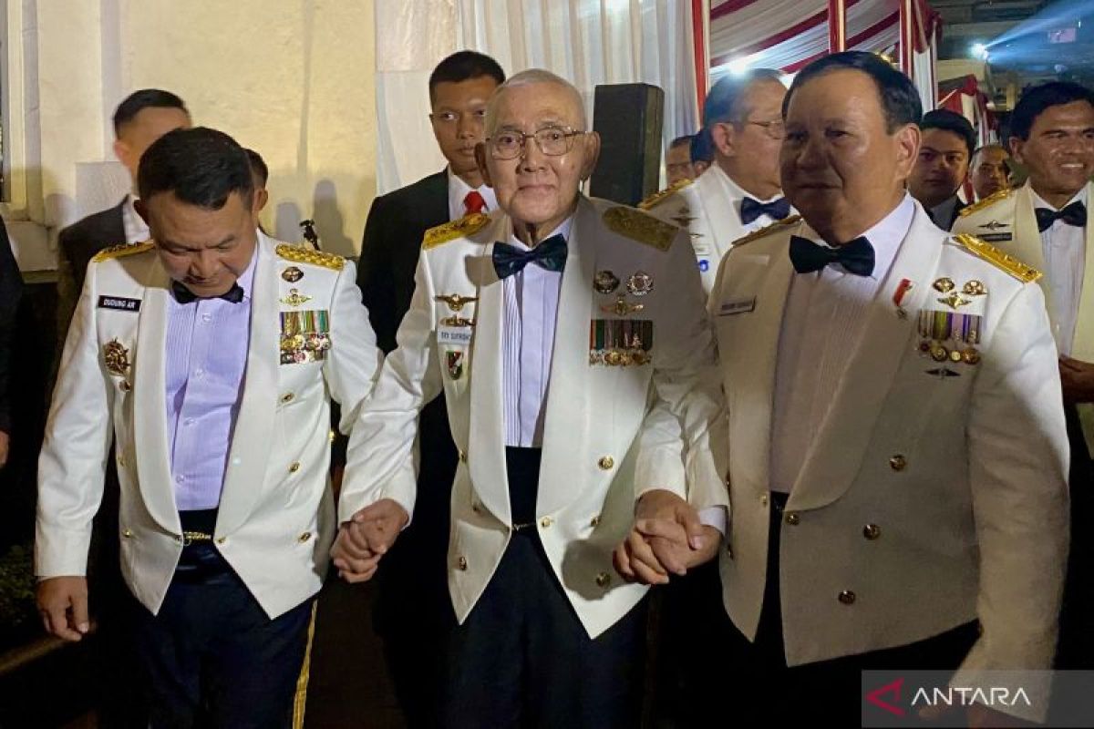 Prabowo: Prajurit harus teladani pengorbanan senior TNI