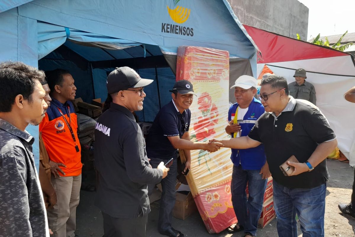 Dinsos Ternate  sediakan dapur umum bagi warga korban kebakaran