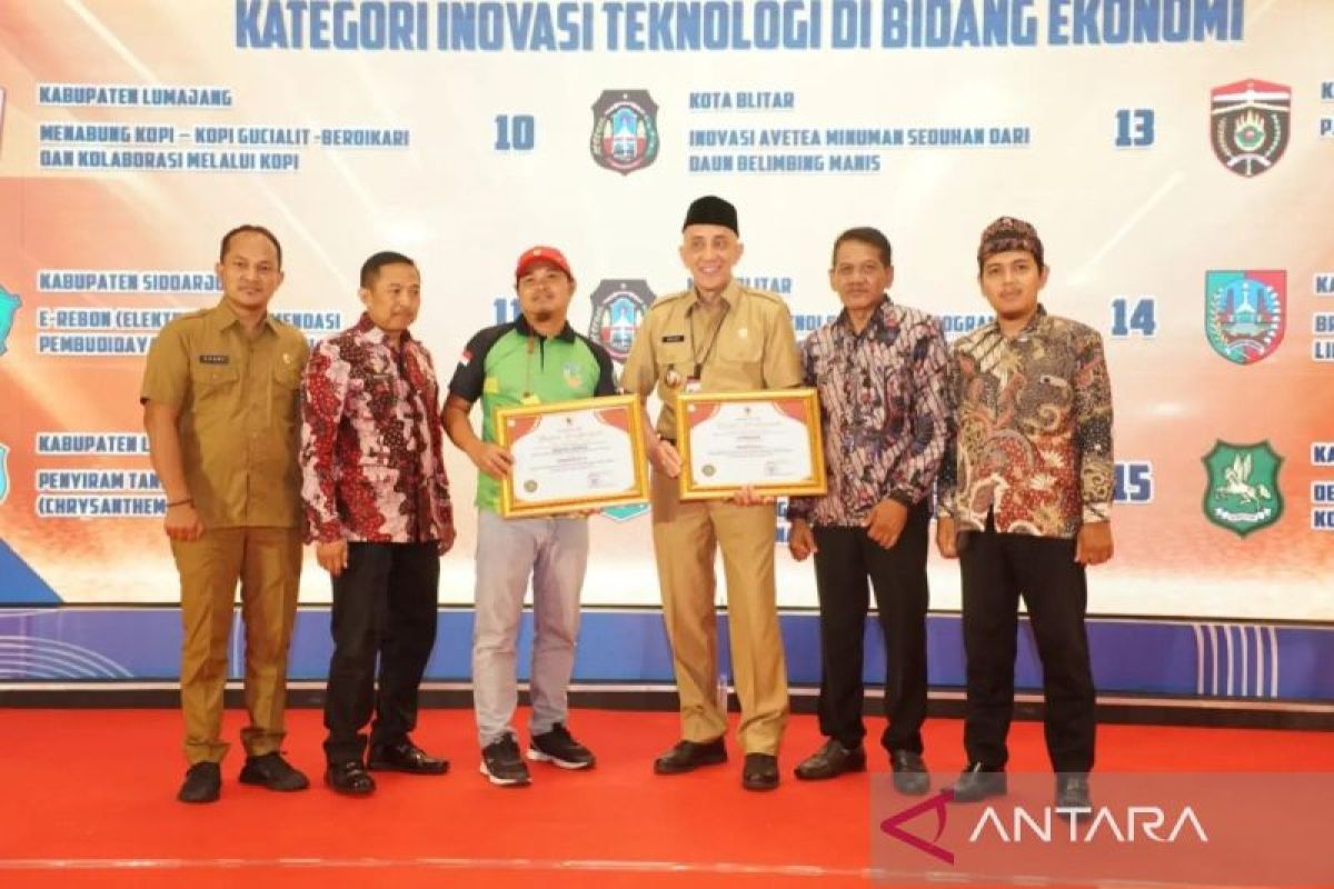 Bangkalan Jatim meraih dua Penghargaan Berkat Program Inovasi