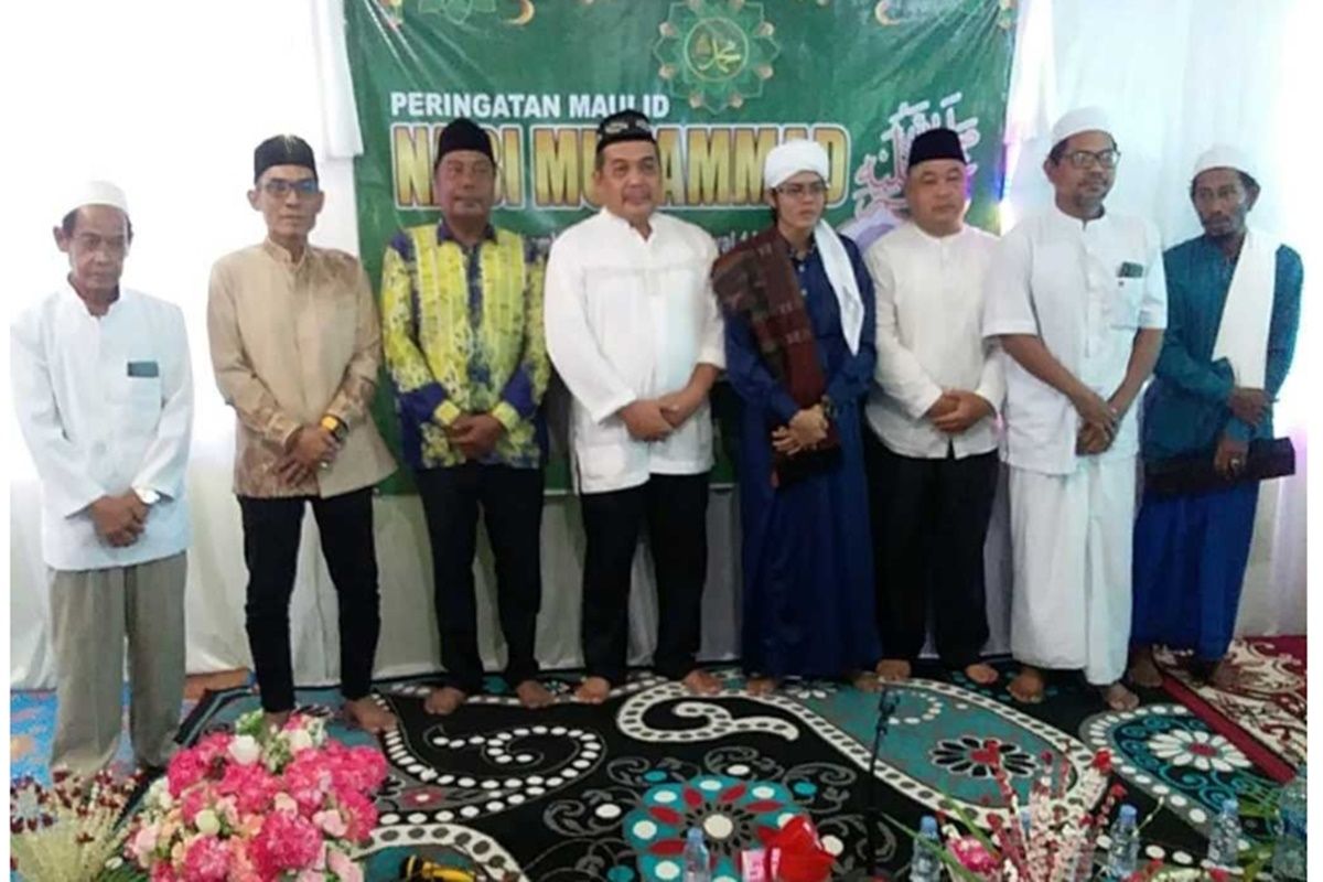Anggota DPRD Kotabaru Arbani hadiri Maulud Nabi di Desa Selaru