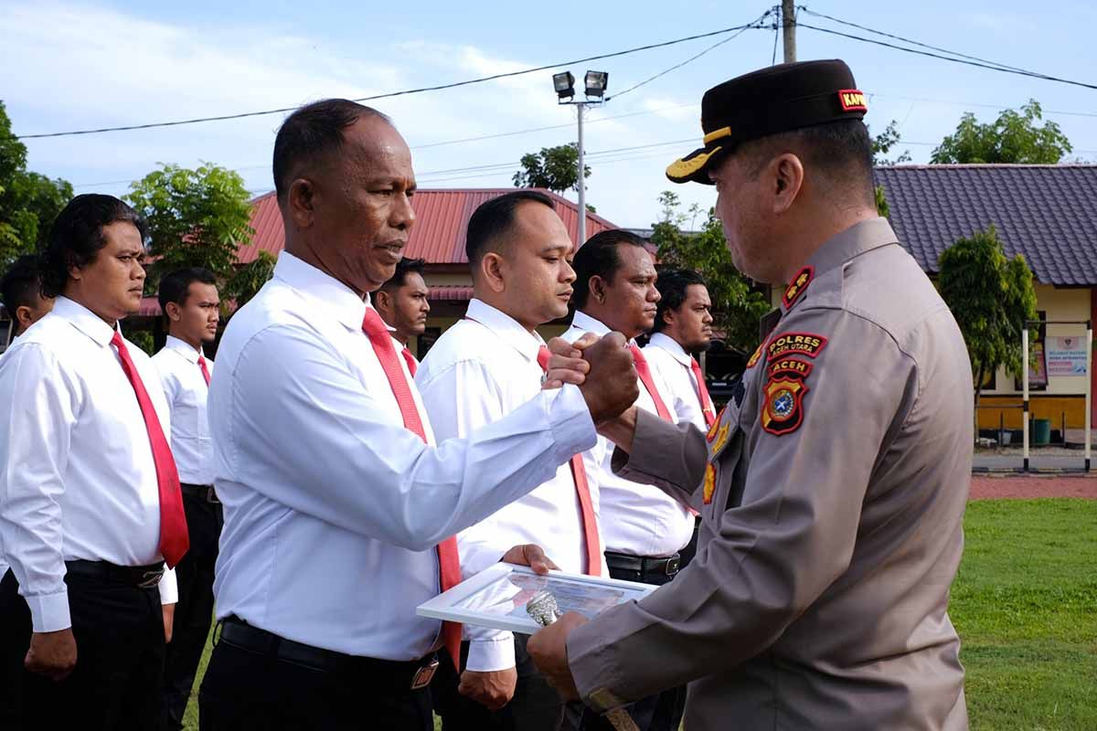 15 personel Polres Aceh Utara terima penghargaan ungkap ladang ganja