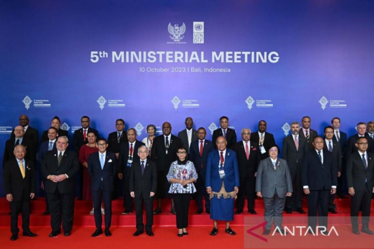 Menteri menghadiri Forum Asia Pasifik Keenam Menteri dan Otoritas Lingkungan di Fiji