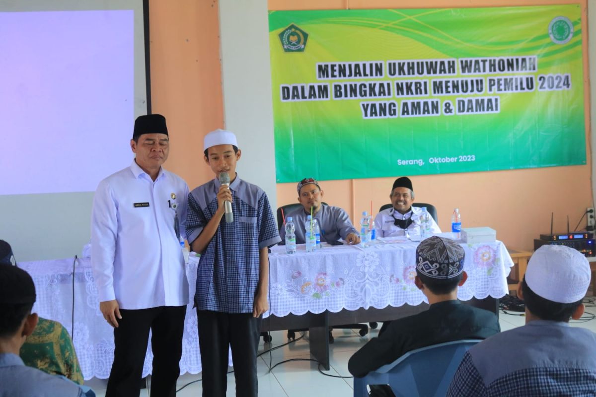 Jelang Pemilu 2024, Kemenag Banten harapkan santri bijak bermedsos