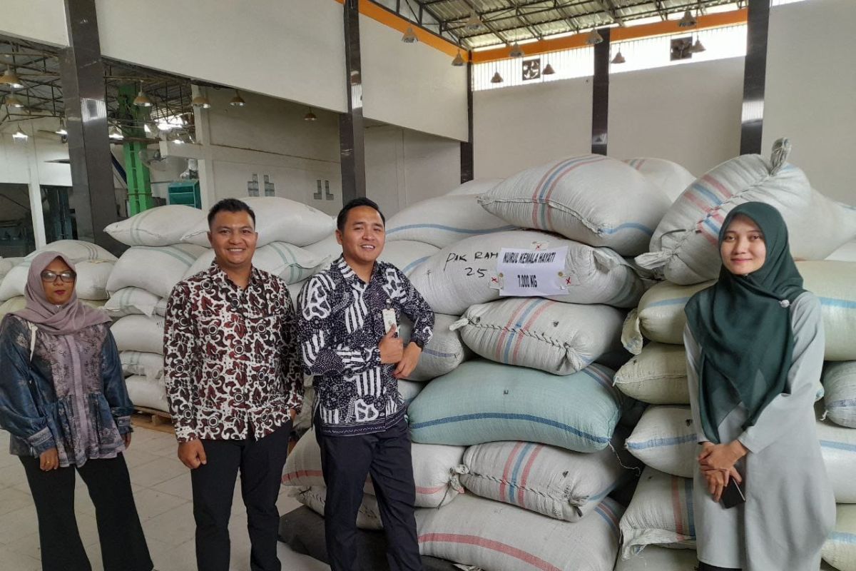 Resi gudang BSI di Aceh capai Rp9,6 miliar