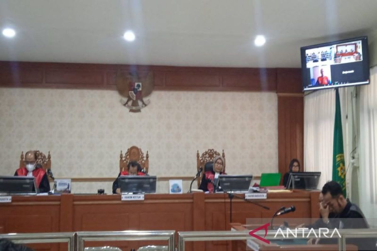 Hakim vonis seumur hidup pembawa 35,09 kg sabu-sabu di Banjarmasin