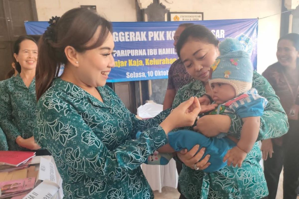 PKK Denpasar: Posyandu kegiatan agar ibu hamil dan balita selalu sehat