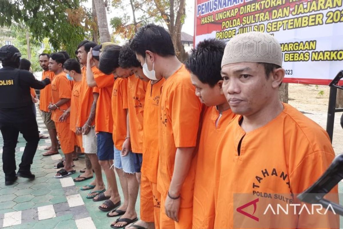 Polda Sulawesi Tenggara musnahkan 2,9 kg narkoba hasil pengungkapan 14 kasus
