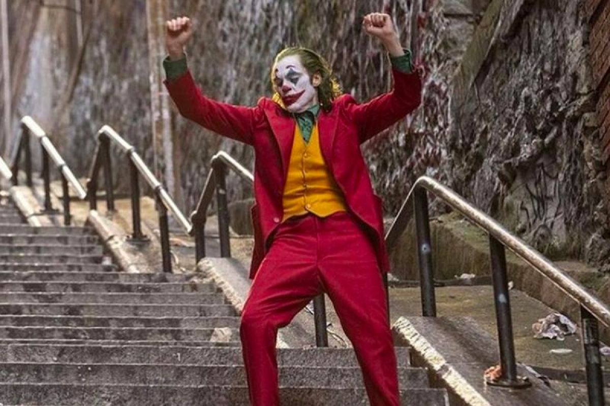 Sutradara Ridley Scott kritik perayaan kekerasan di film "Joker"