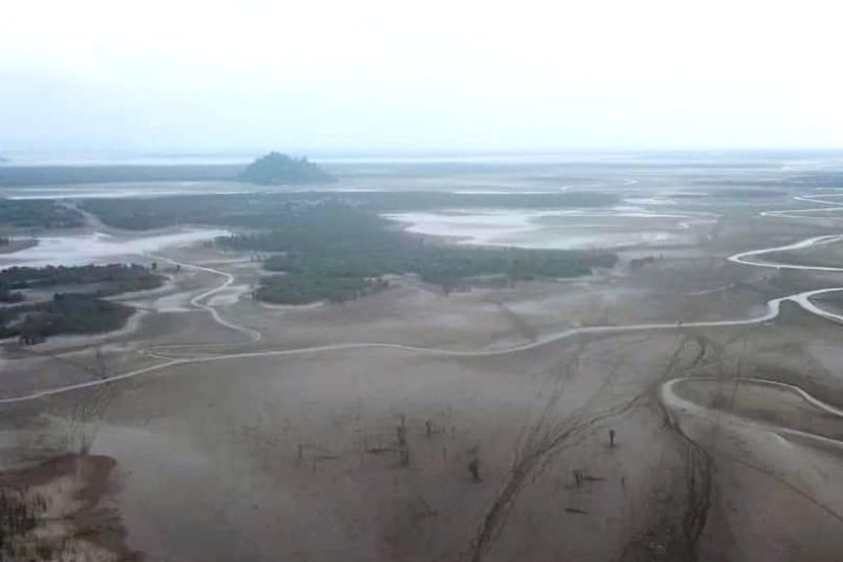 Danau Sentarum mengering warga Batang Lupar kesulitan air bersih