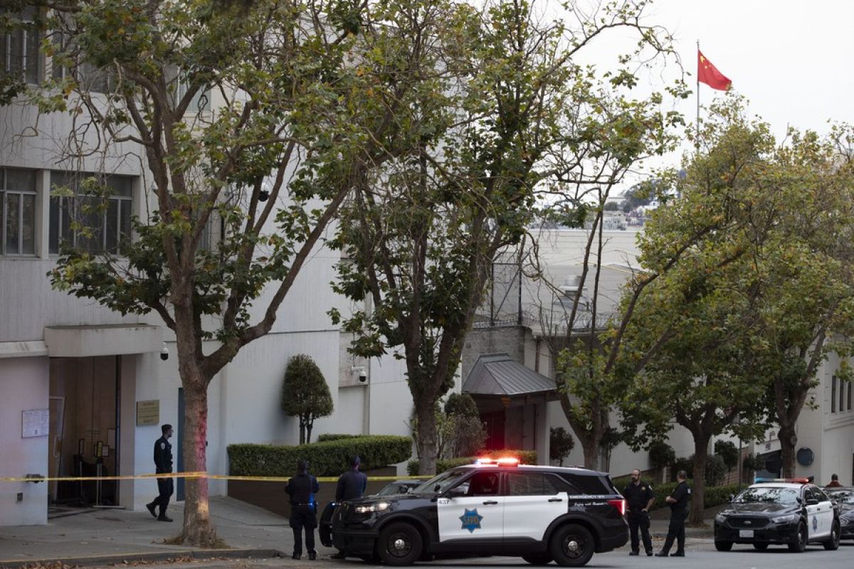 Konsulat China di San Francisco kecam penabrakan mobil di kantor visa