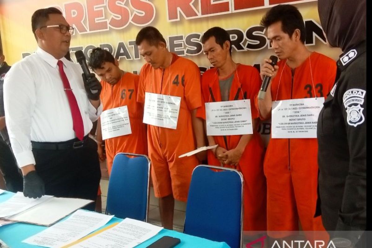 South Sumatra police arrest six members of inter-provincial drug ring