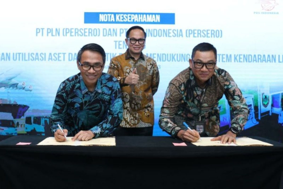 Sinergi BUMN, PLN-Pos Indonesia integrasikan rantai pasok logistik dan akselerasi kendaraan listrik