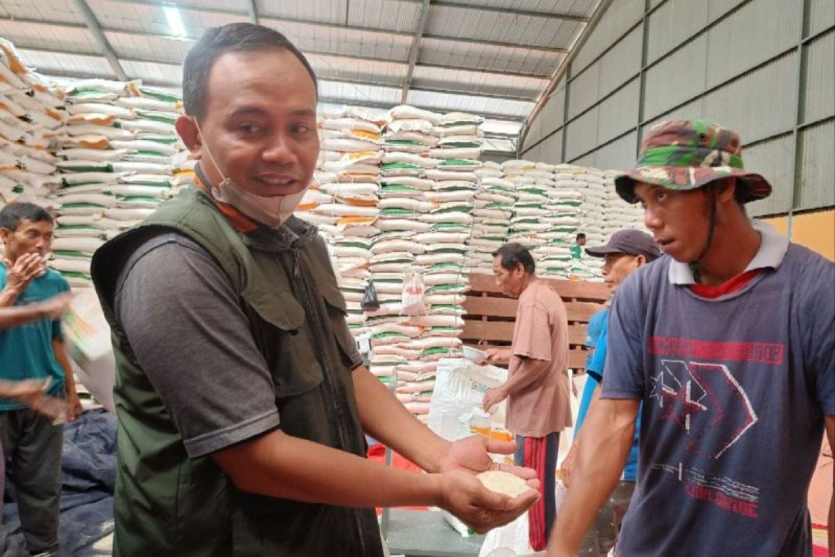 Pemkot Mataram menyalurkan 336,63 ton beras CPP tahap dua