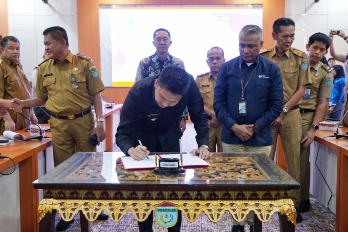 Bupati Ogan Ilir teken nota kesepakatan dengan BPJS Ketenagakerjaan