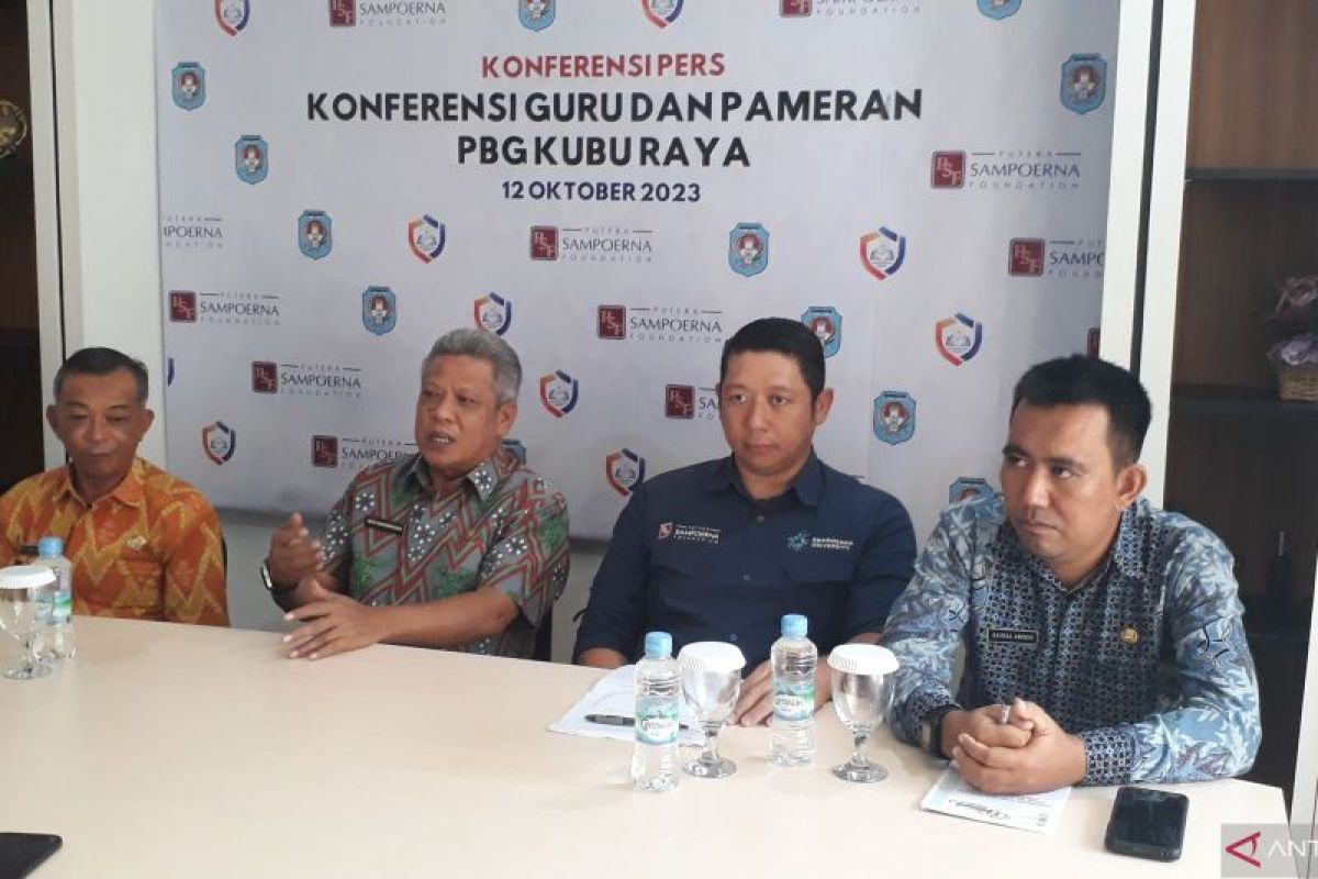 PSF serahkan program Pusat Belajar Guru kepada Kubu Raya