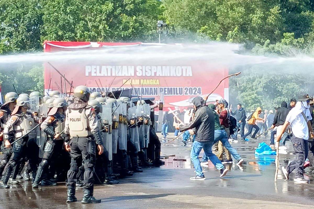 Polresta Barelang melibatkan 805 personel gabungan gelar Sispamkota