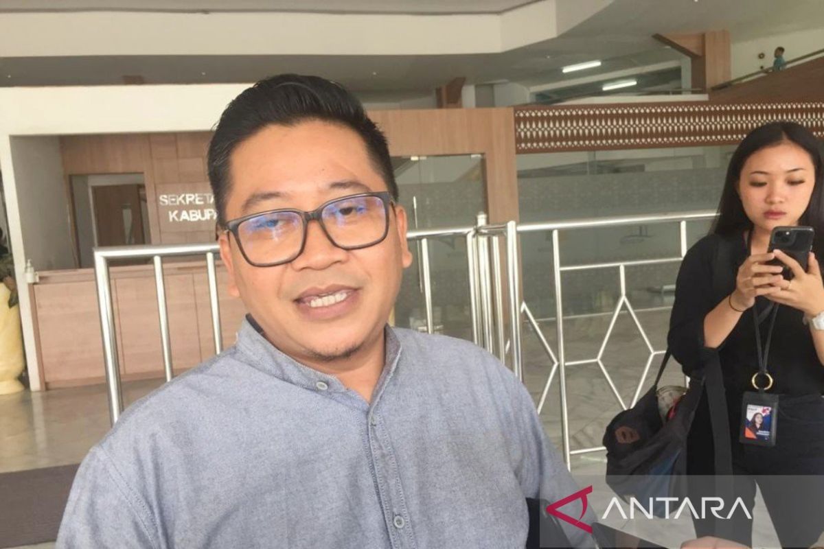 Pemkab Bogor target selesaikan bangun TPS pedagang Pasar Leuwiliang November