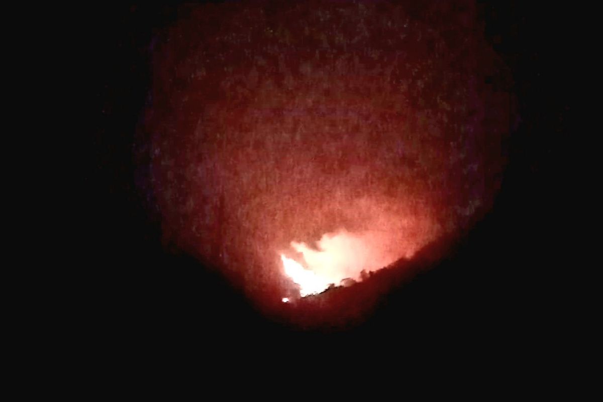Petugas antisipasi kebakaran lereng Gunung Ungaran meluas