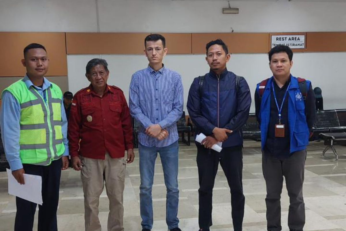 Rudenim Makassar kawal resettlement 32 pengungsi selama September 2023