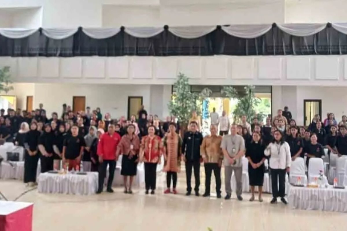 BRIN - Anggota DPR RI dapil Maluku latih UMKM digital marketing