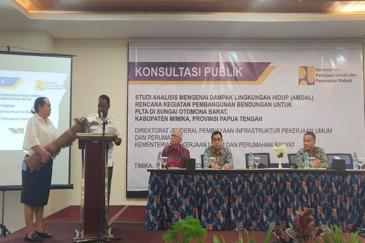 Pemkab Mimika minta masyarakat mendukung pembangunan PLTA