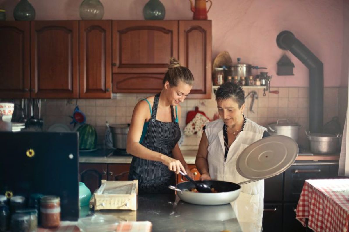 5 kebiasaan di dapur yang harus dihentikan untuk cegah kebakaran