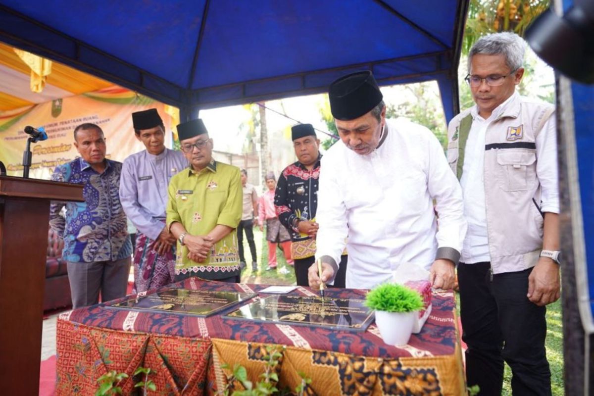 Ruas jalan hubungkan Kampar dan Rokan Hulu resmi beroperasi