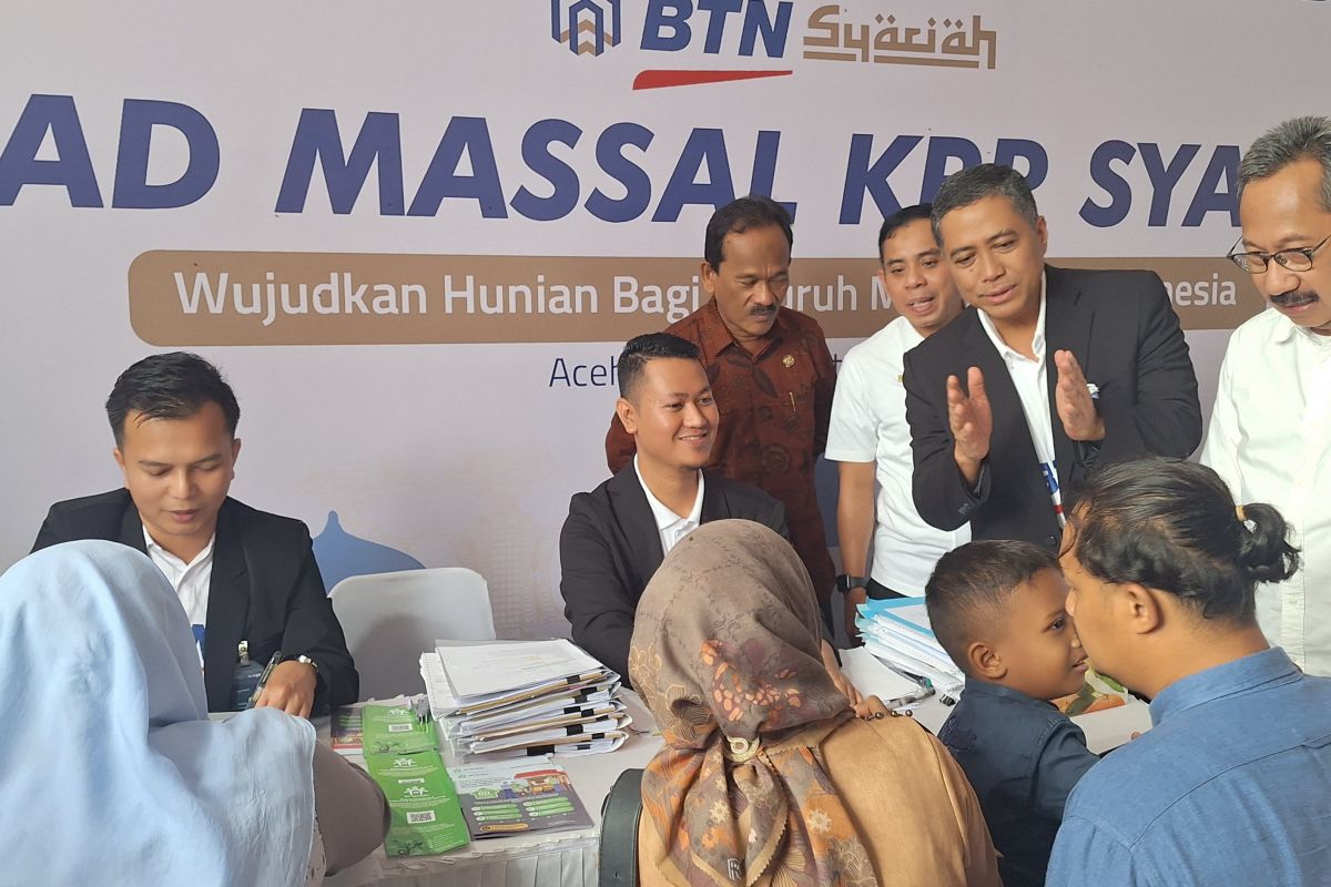 BTN Syariah tanda tangani akad massal KPR di Aceh