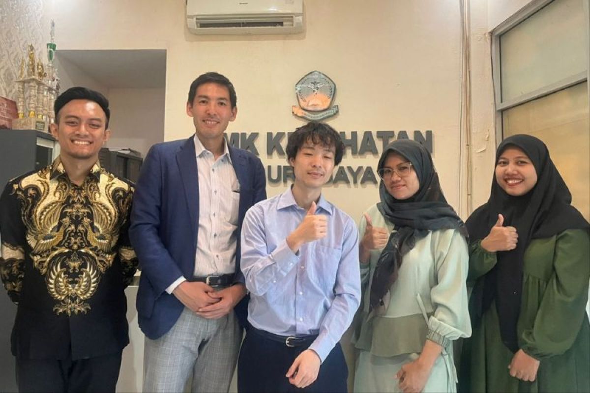 SMK Kesehatan Surabaya jajaki peluang kerja sama dengan Jepang